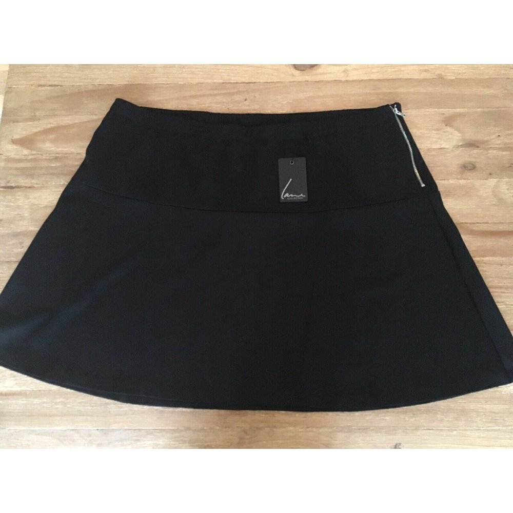 Lane Bryant Black A- Line Flippy Mini Skirt Exposed Zipper Size 28 NEW